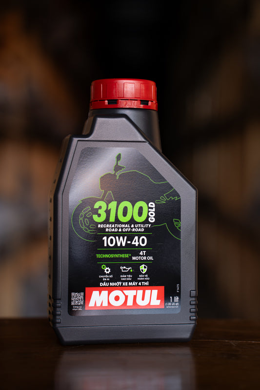 Motul 3100 10W40 – Dầu nhớt chất lượng cao, giá hợp lý cho xe số và xe côn tay