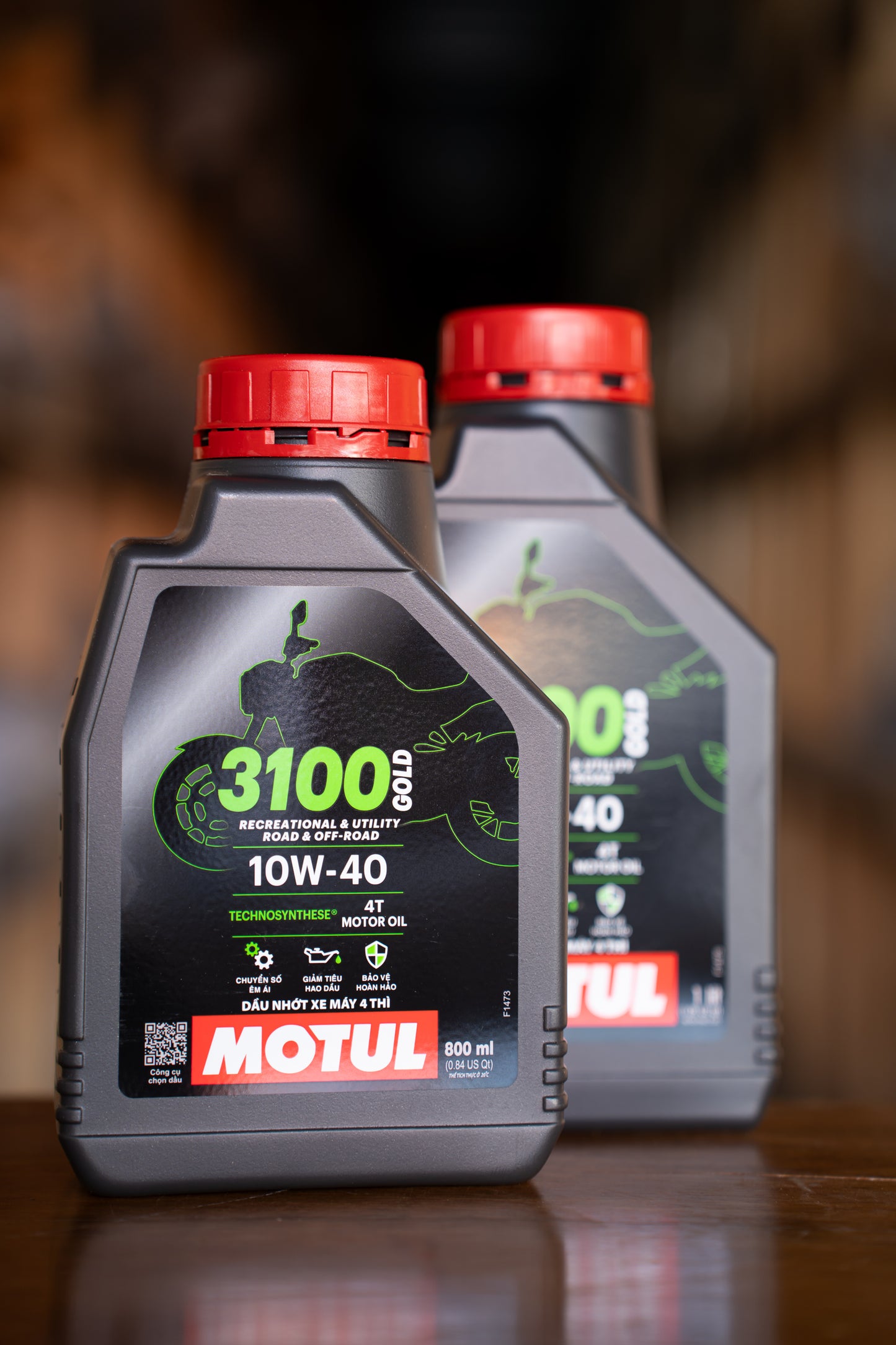 Motul 3100 10W40 – Dầu nhớt chất lượng cao, giá hợp lý cho xe số và xe côn tay